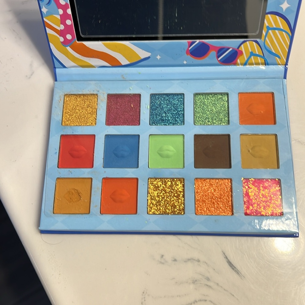 Spoiled cosmetics eyeshadow and highlighter/blush palettes new
